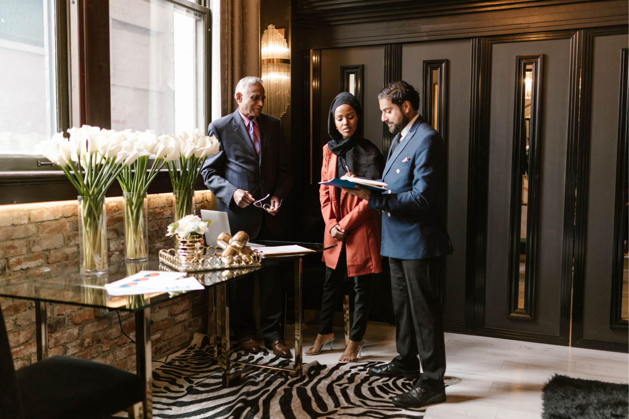 bachelors-hospitality-management-switzerland.webp